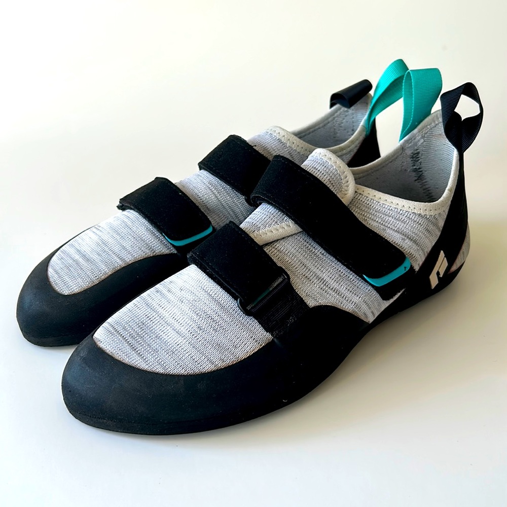 Black Diamond Momentum Women’s Size 10 Climbing Shoes Black/Alloy Neutral